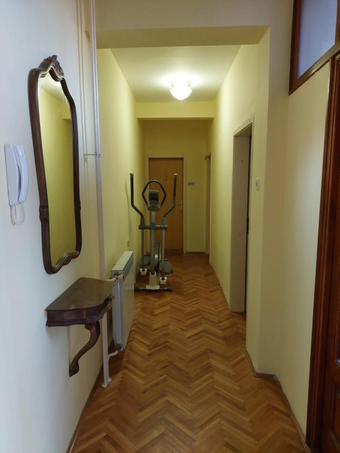 Hills Apartment Ni Eksteriør bilde